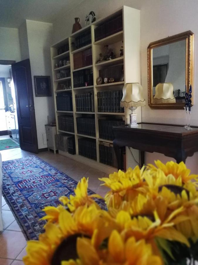 Bed and Breakfast Casa Di Amici Кампаньяно-ди-Рома Экстерьер фото