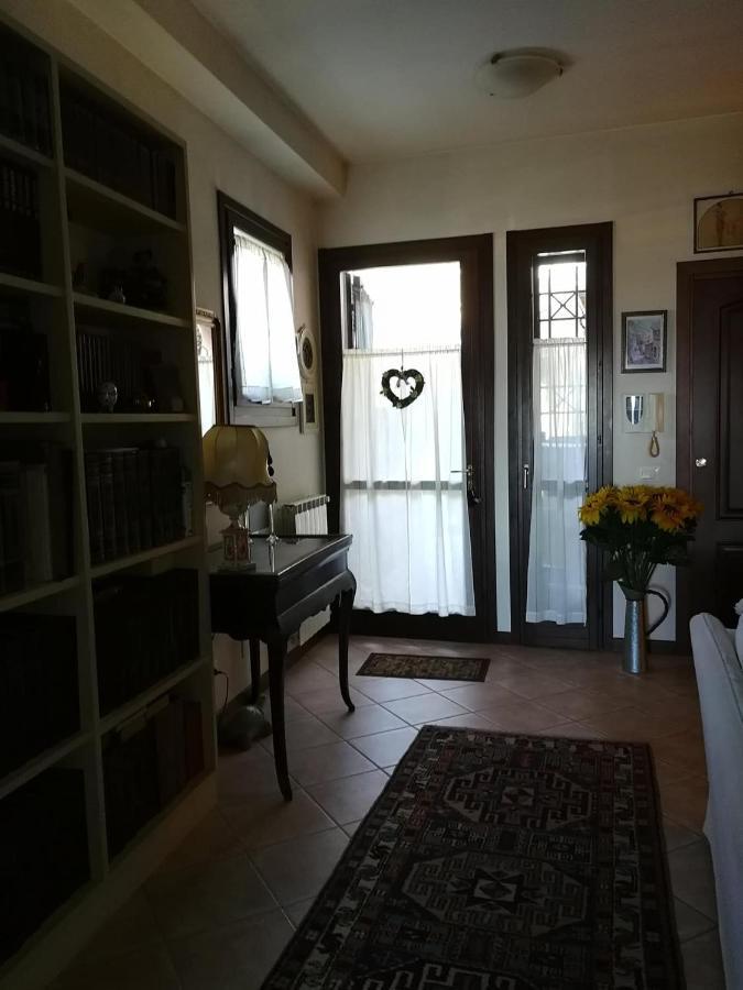 Bed and Breakfast Casa Di Amici Кампаньяно-ди-Рома Экстерьер фото
