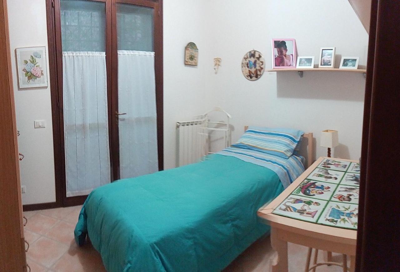 Bed and Breakfast Casa Di Amici Кампаньяно-ди-Рома Экстерьер фото